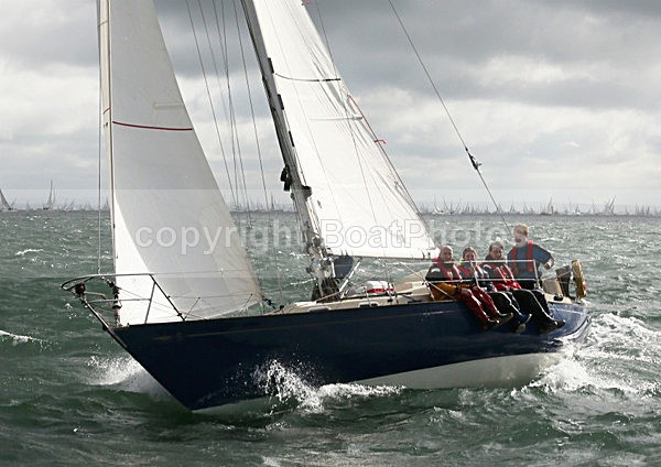 120630 DEETSTALKER GBR656 WT7A1307 - ROUND THE ISLAND RACE - 30th June 2012