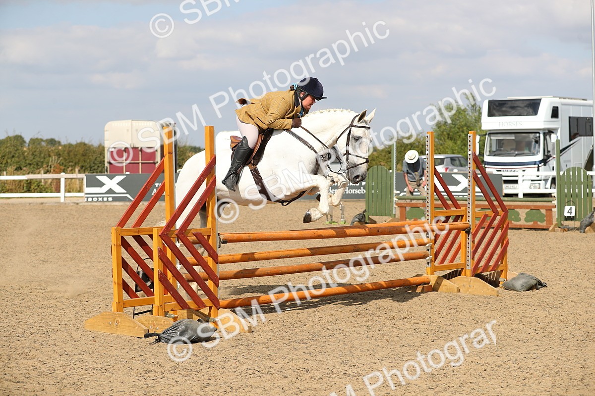 SBM_06851 - Class 49a Style & Performance 80cm (15-19)