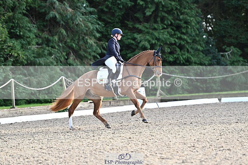 241023-155008-00784 - 010-Julia.Norman-SCOTCH.ON.THE.ROCK'Z