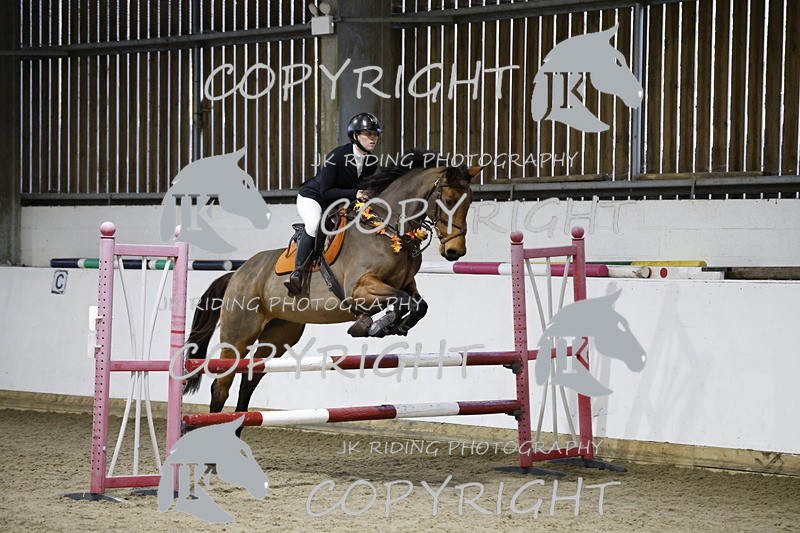 _T0A3518 - Class 8 90cm