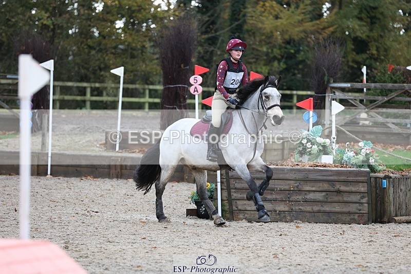 231118-135201-02028 - Cls 3 90cm