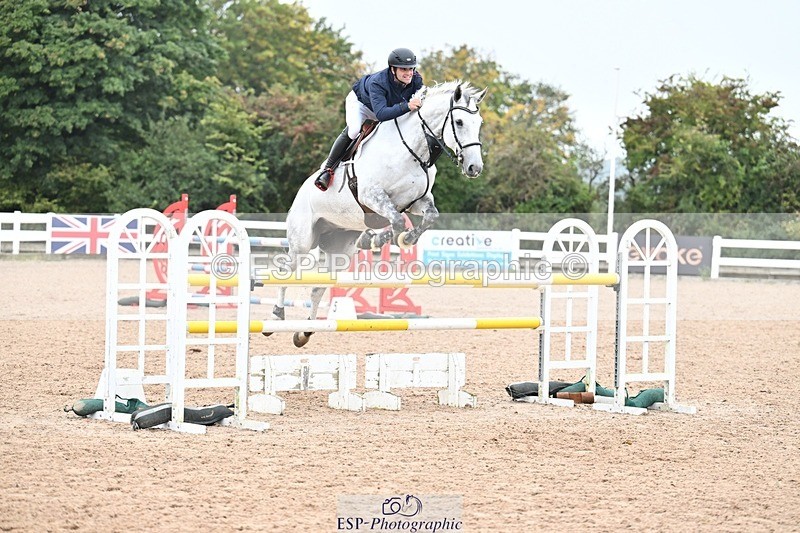 250917-134612-00710 - Cls 5 Foxhunter and 1.20m Open