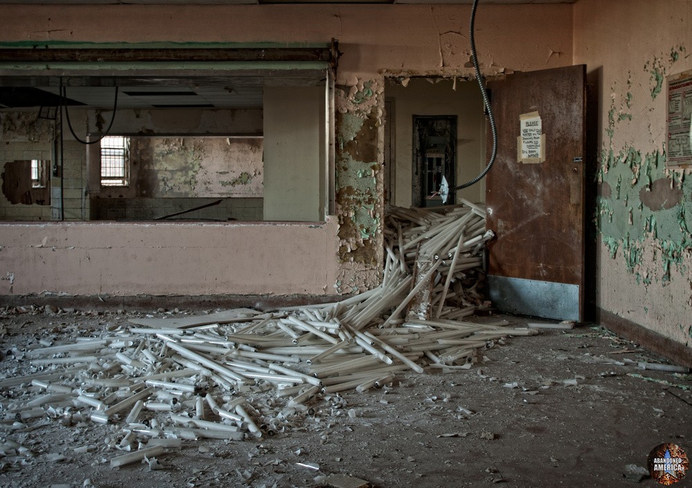 Pilgrim State Hospital (Brentwood, NY) | let there be light(s) - Pilgrim State Hospital