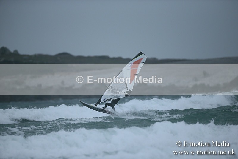 WS 030413-75 - Windsurfing
