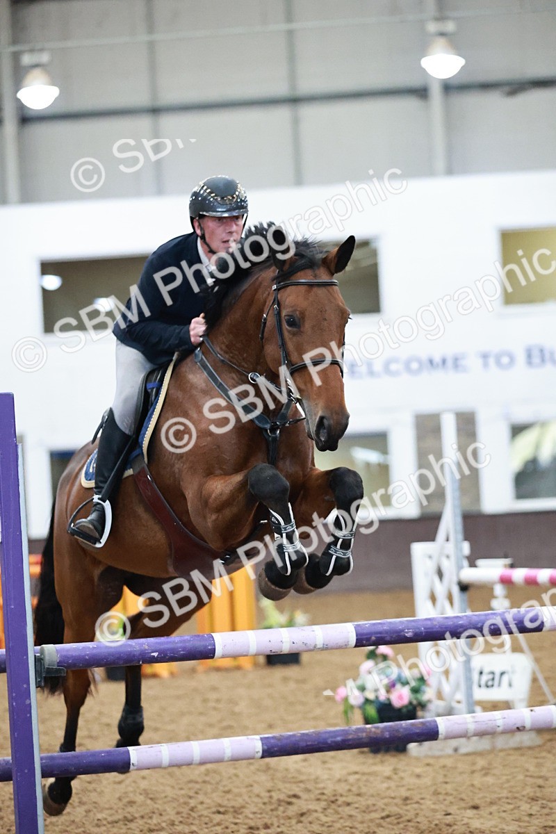 SBM_001605 - Class 4 - Senior Newcomers 1.10m