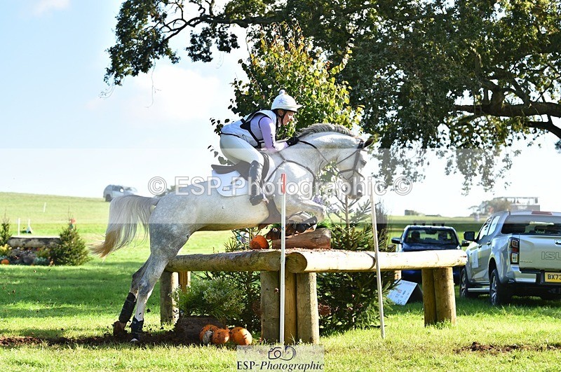 231022-112432-26044 - 250-COOLEY.COUTURE-Gemma.Stevens-XC