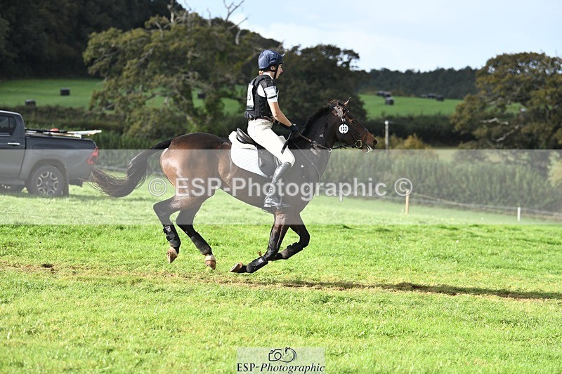 231020-142919-09745 - 133-FOXENHOLE-Laura.Elliott-XC