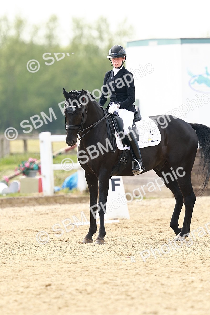 0B8A7074 - Class 12 - Medium 4