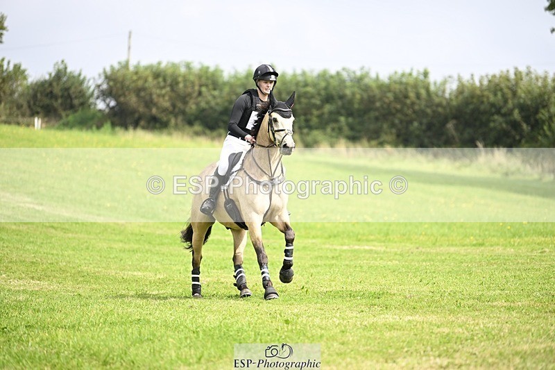 240831A-120221-01738 - 012-Frankie.Mckechnie-DUNBYMOONLIGHT