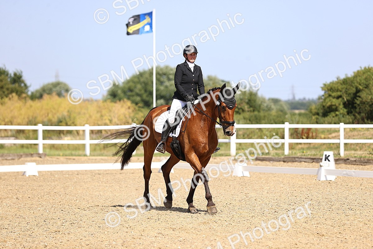 SBM_009462 - Novice 5 - 9.50-10.53