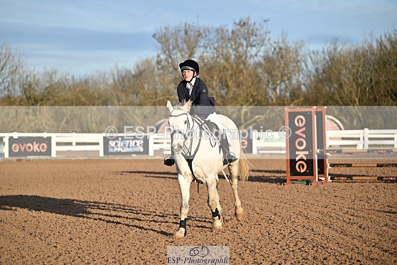 251126-091030-00026 - Cls 0 + 1, Clear Round, British Novice and 90cm