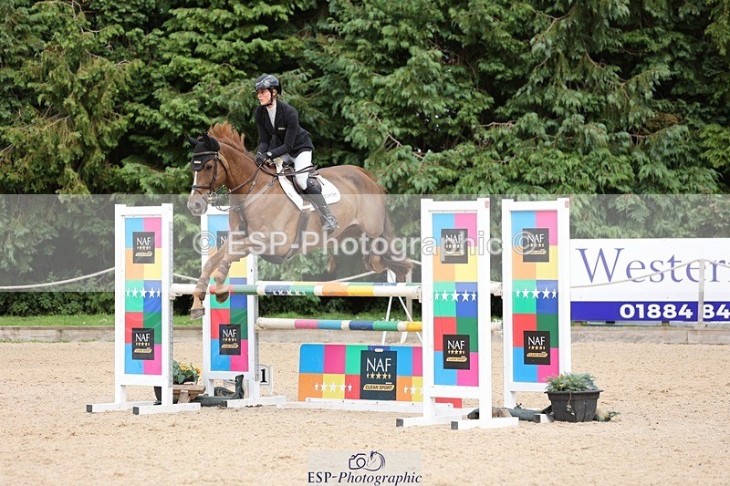 240711-155152-29139 - Cls 124 Foxhunter