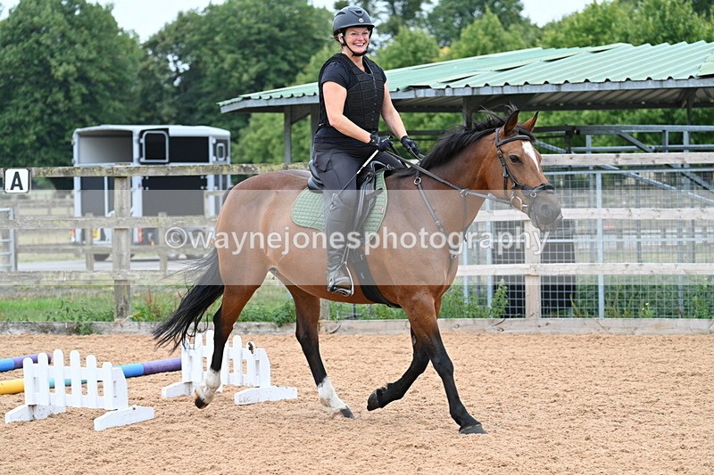 WJ7_8560 - Poles 11:00am