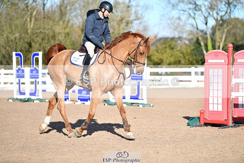 231110A-131144-00477 - Cls 5 Newcomers & 1.10m Open