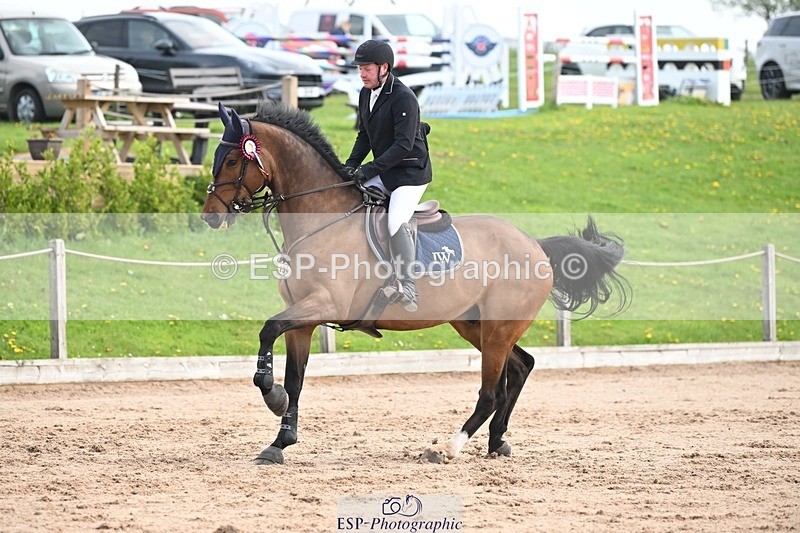 250425-103641-08253 - Cls 2 - 2 Star Small Tour