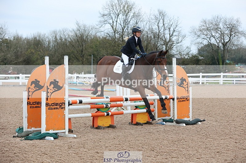 241101A-081311-00111 - FRI Cls 2 British Novice and 90cm Open