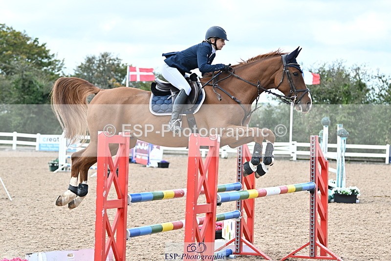 241005A-123045-03656 - SAT Cls 18 1.05m Amateur Quali