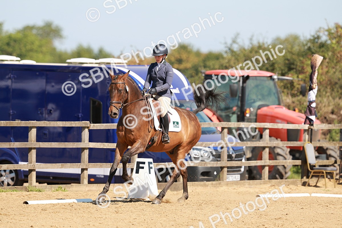 SBM_010778 - Class 7 - Novice 2