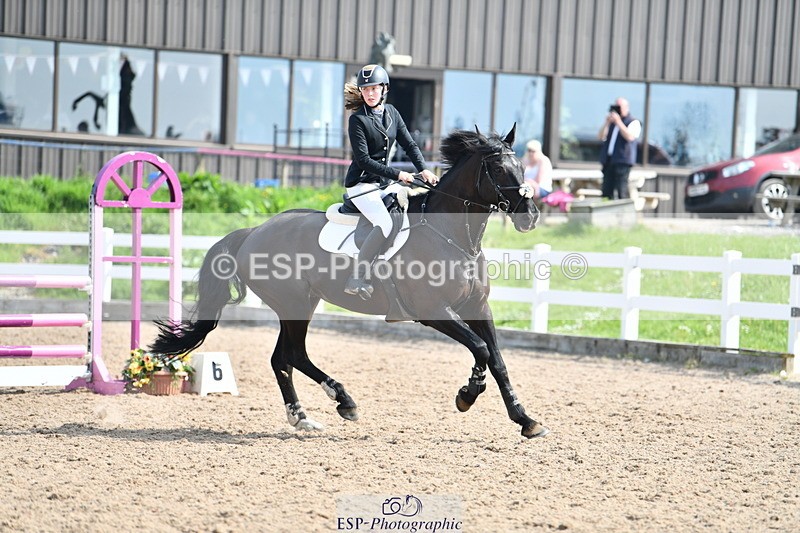 240511A-101925-11496 - Cls 28 95cm National Am Quali