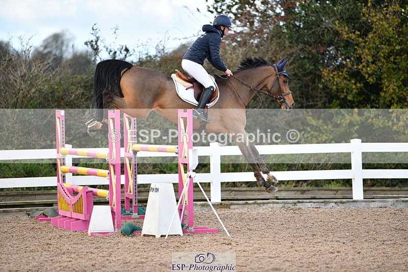 231110A-143233-00787 - Cls 6 Foxhunter & 1.20m Open