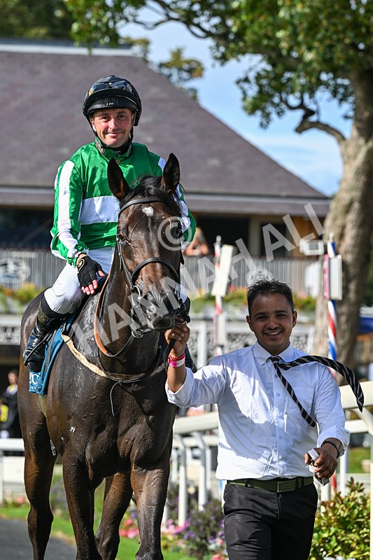 060926-Race 4-Stoneacre Donny-8144 - Race 4 3.15pm Saltmoore Collection Handicap
