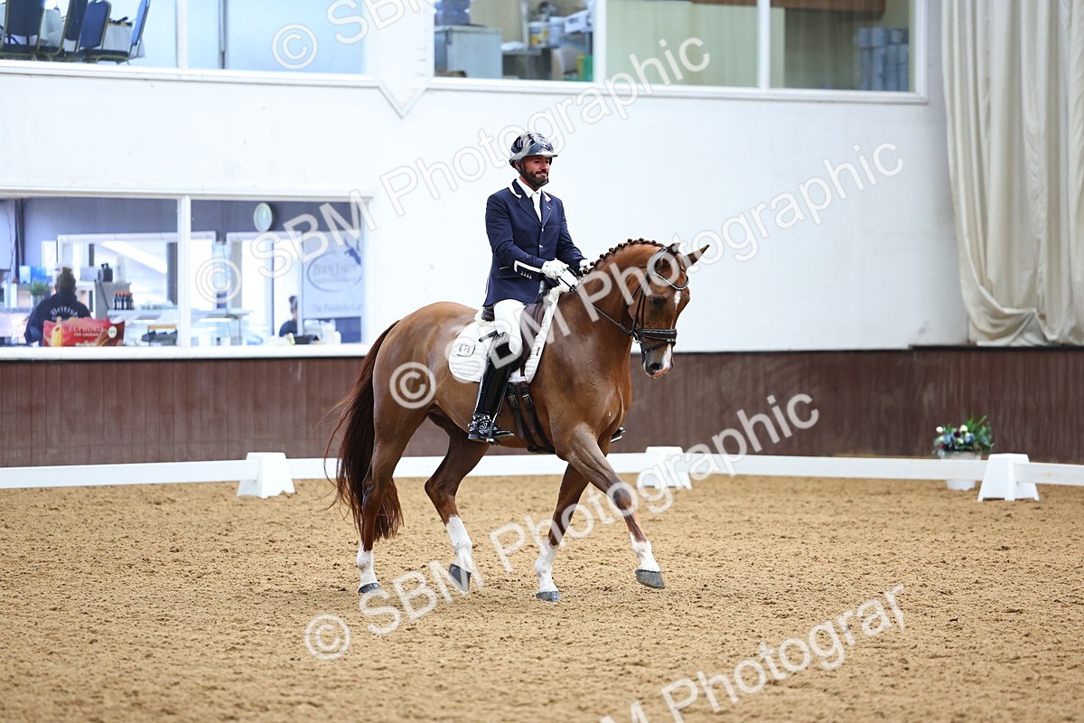 SBM_006356 - Class 5 - novice 6 - 12.04-13.07