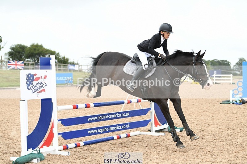 250807-111750-00576 - 90cm Round 1