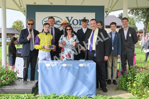 yr05092021r2-50 - Race 2 2.40pm John and Judith Marshall Memorial Stakes