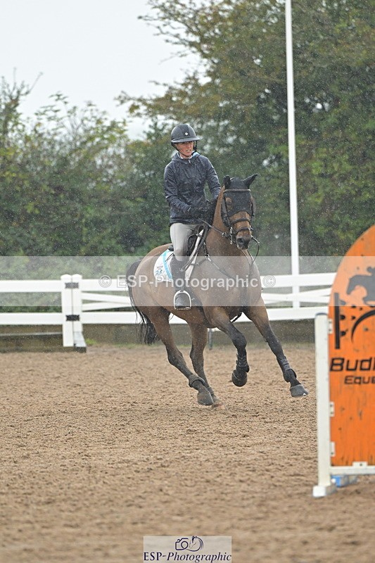 240925A-140746-01052 - Cls 5 Foxhunter and 1.20m Open