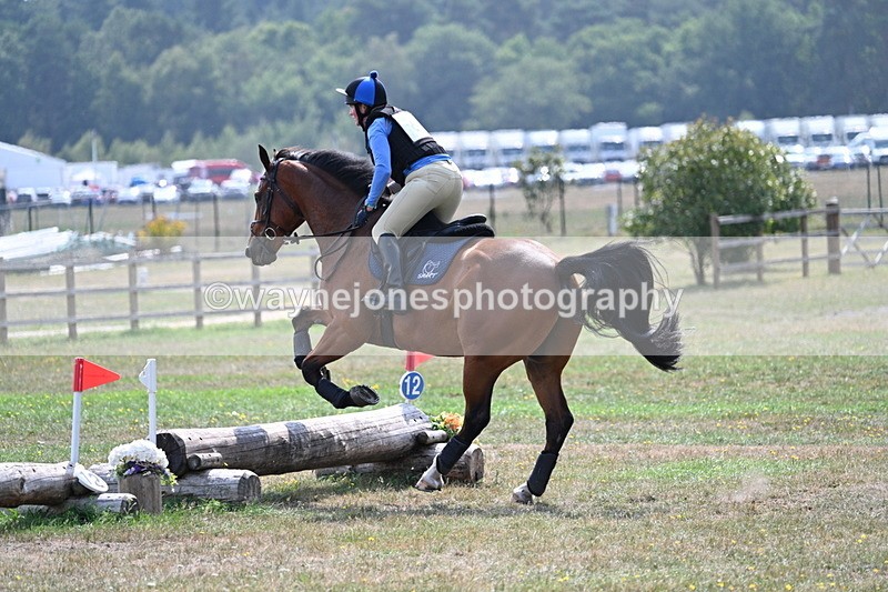 WJ7_2560 - XC Time 12:17 to 12:22