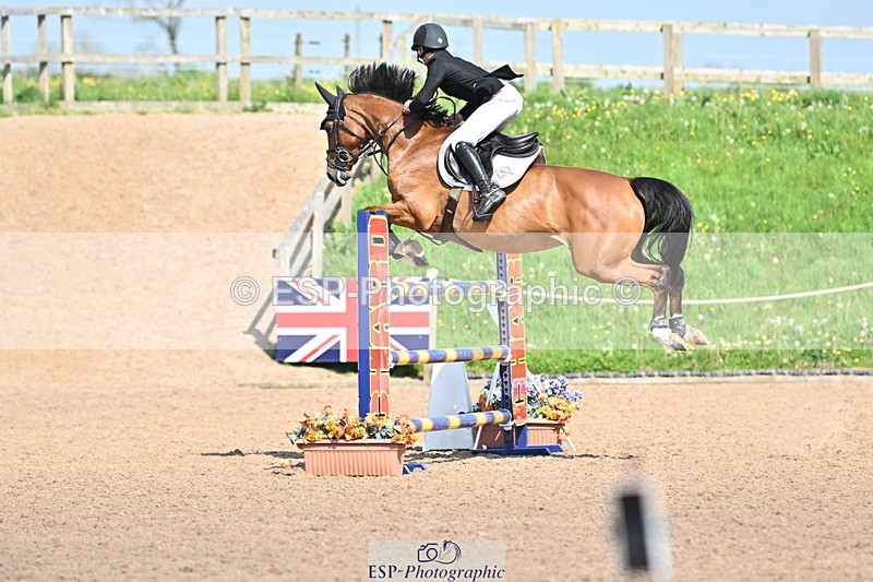 240509A-160031-03470 - Cls 12 Chard Equ Speed Derby