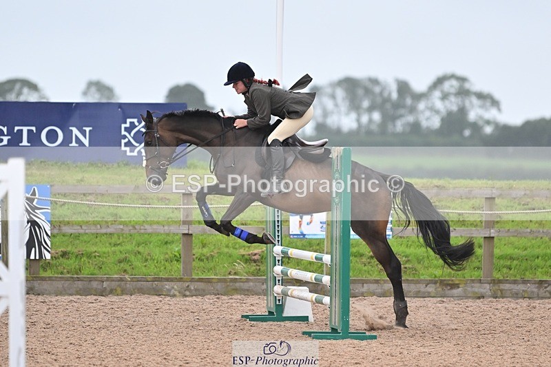 240813-175400-00528 - Classes 5 A&B & 6 80cm