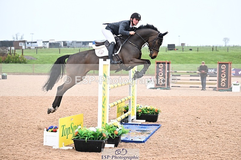 260327-123018-00778 - Cls 3 Foxhunter