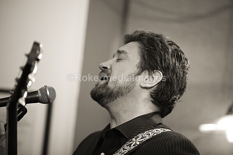 NKC-40 - Denny Illet and chums plays tribute to Nat King Cole