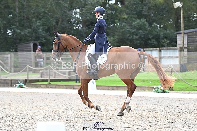 231019-121808-02720 - 043-OTTENTIK.NOBILITY-Dani.Evans-DR