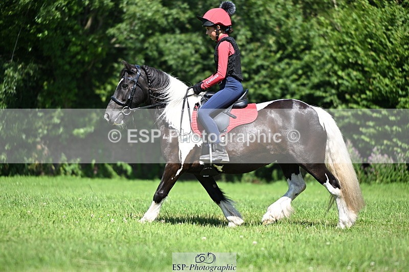 240729B-142615-02769 - Abbie's Group XC