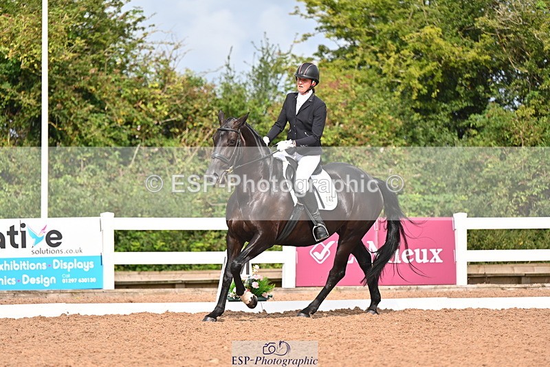 240817A-101114-07687 - 142-Elaine.Cleverdon-Pagante