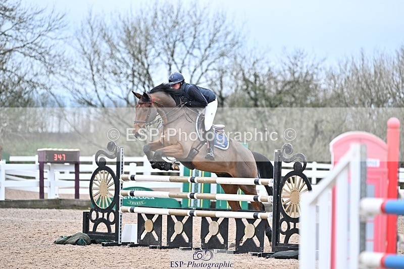 241127-135558-00713 - Cls 05A&B Snr Fox & 1.20m Open