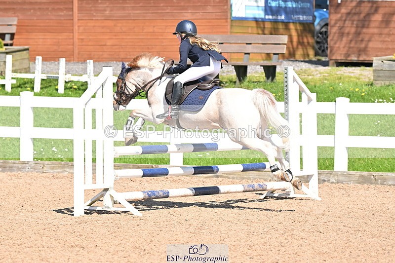 240504A-152418-02543 - Cls 22 & 23 Stepping Stones 128cm & 138cm & Under11's