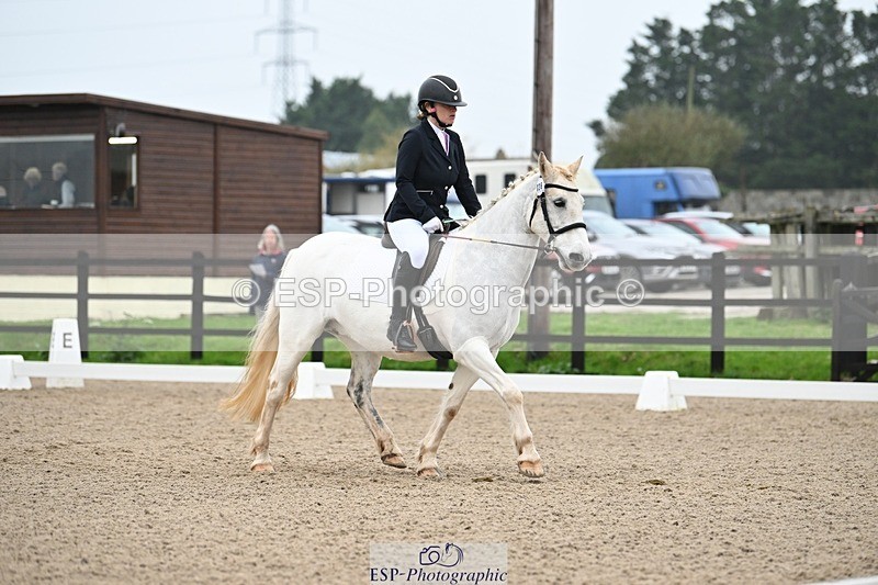 241103-101521-00296 - Intro 3 - 9.40 to 10.40