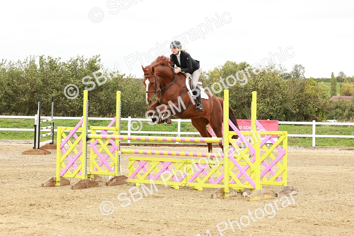 1I0A7663 - Class 4 - Senior Newcomers 1.10m