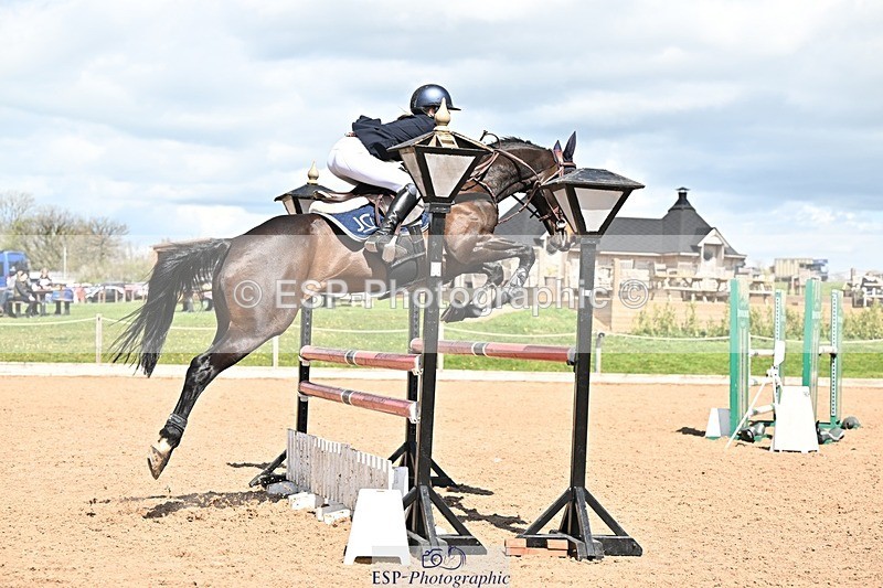 250416-132124-01028 - Cls 4 Newcomers and 1.10m