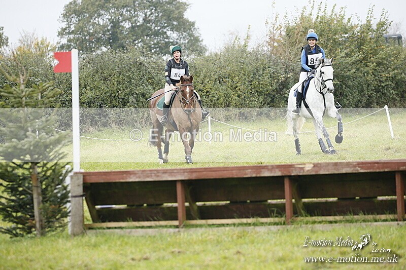 WWHT 181020 WWHT 181020 1048 - WWEC Novice Pairs (0.80m) 18/10/20