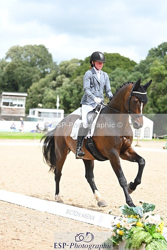 230813-124833-07157 - Cls 13 Medium Bronze Start to 13.00 break