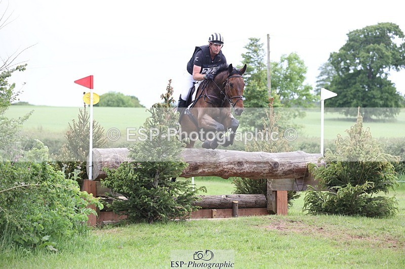 240525-172333-18247 - 272-PRIORSPARK_ROYAL_RIFF-RAFF-Jesse_Campbell