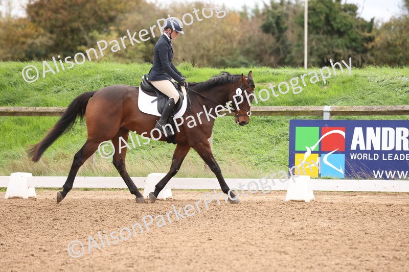 20251021-0567 - Class 6 - Novice 3