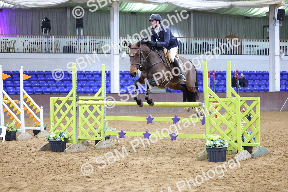1I0A4834 - Class 9 - Senior Newcomers/ 1.10m Open