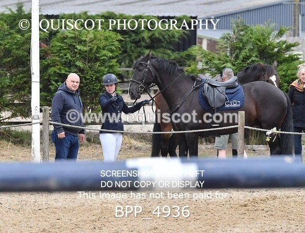BPP_4936 - CLASS 7 Senior Foxhunter/ 1.20m Open