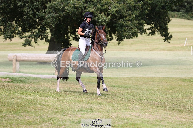 240825X-153139-35250 - 80cm XC 14.30 to 15.30