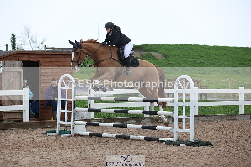 231112A-135817-04758 - Cls 20 Newcomers & 1.10m Open